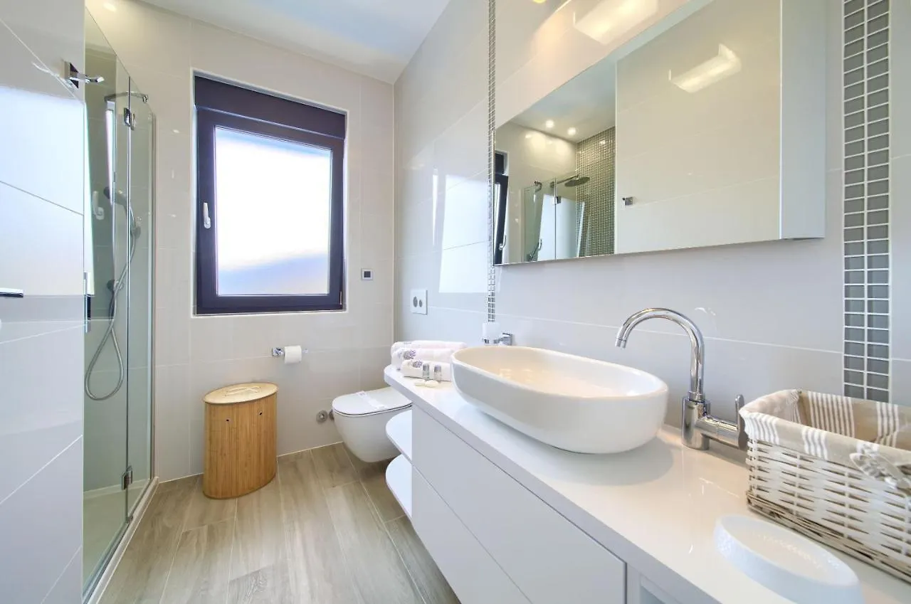 Villa Ela - Town Krk Veglia